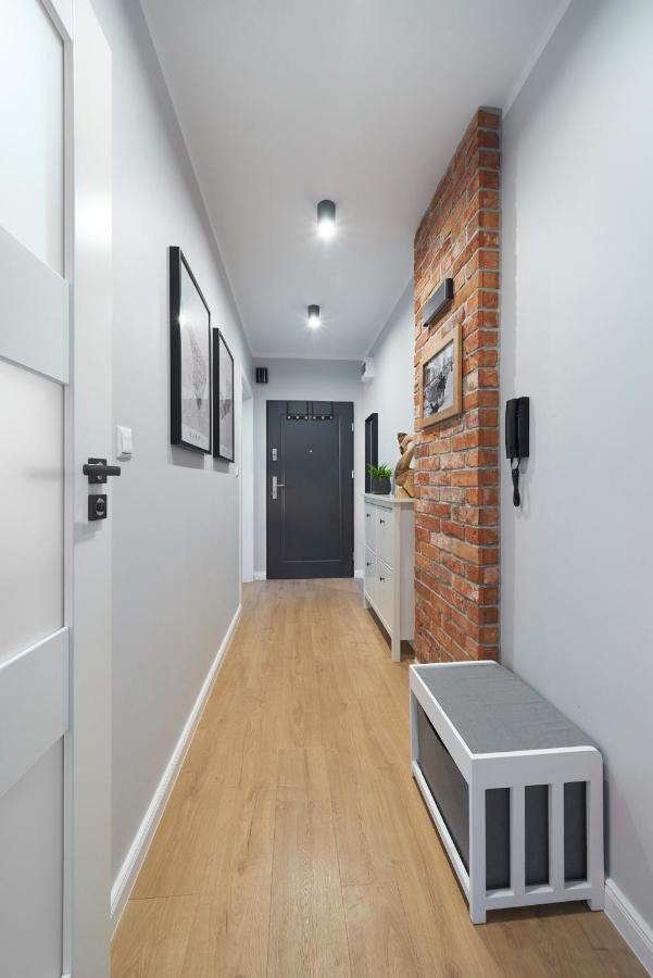 Apartament Slowianka オストルダ エクステリア 写真